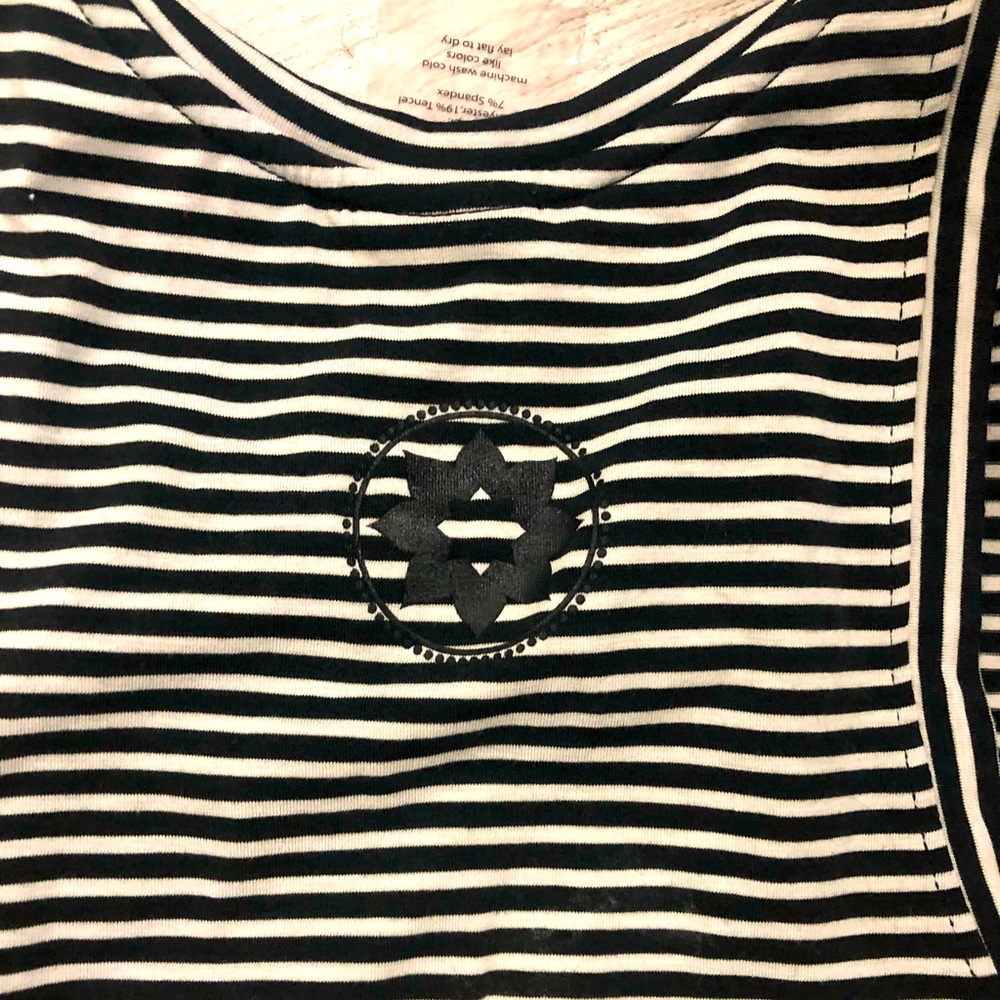 Club Pilates DYI knotted striped tank small